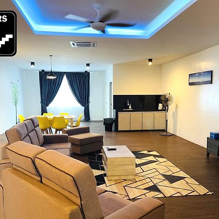 Hard Rock Vip Guest House Мерсинг Экстерьер фото