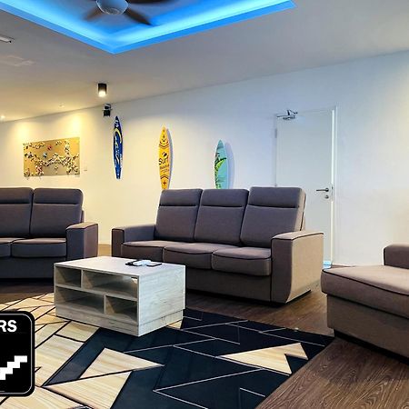 Hard Rock Vip Guest House Мерсинг Экстерьер фото