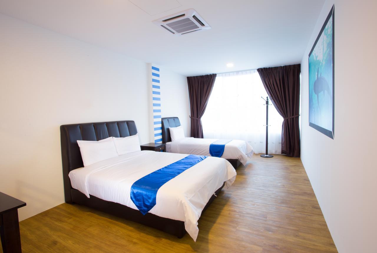 Hard Rock Vip Guest House Мерсинг Экстерьер фото